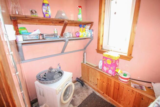 UTILITY ROOM.jpg