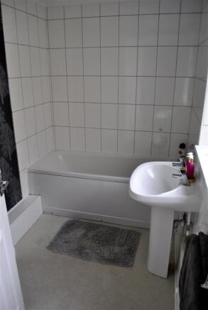 LUXURY GROUND FLOOR 