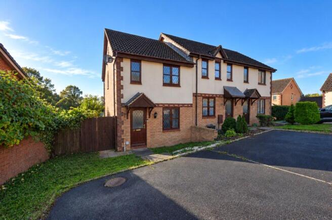 2-bed terraced on Shearwater Drive, Torquay, Devon, £220,000