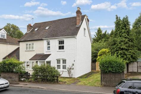 White Lion Road, Amersham, Buckinghamshire, HP7 9HX