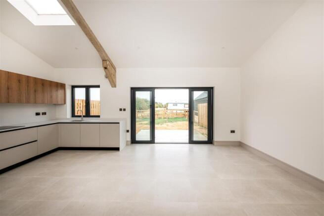 Kitchen/living