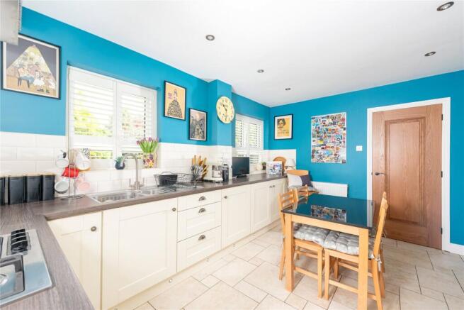 Kitchen/Breakfast Rm