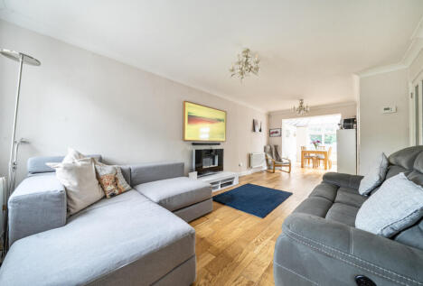 Horsecroft Gardens, Barrs Court, Bristol, Gloucestershire, BS30