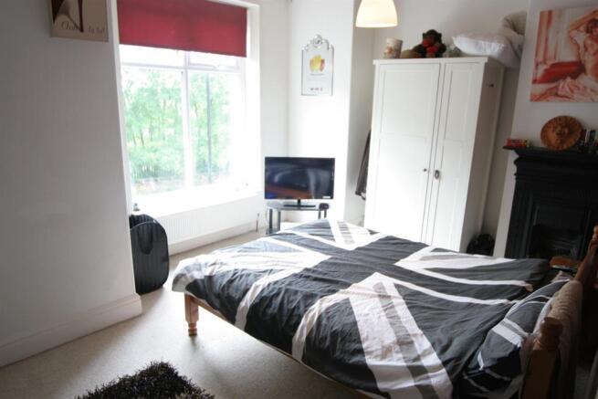 bed 1