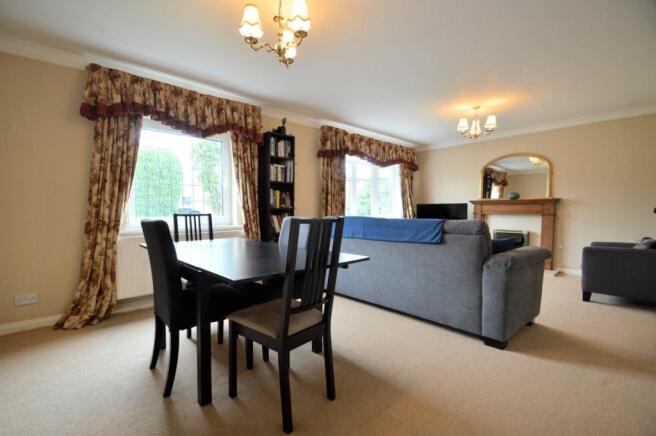 Living Dining Room