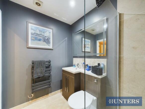 Shower Room alt