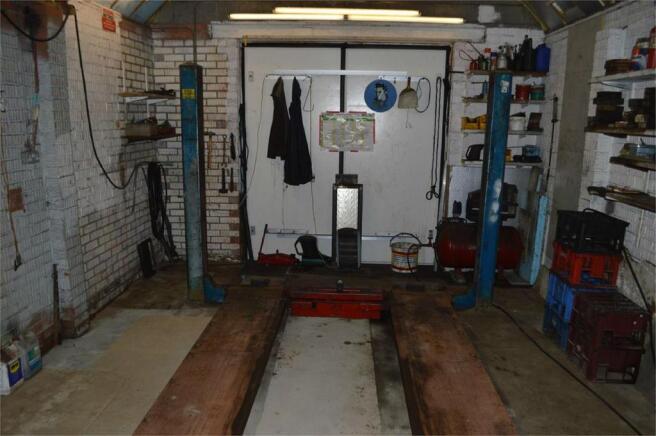 Photo 17