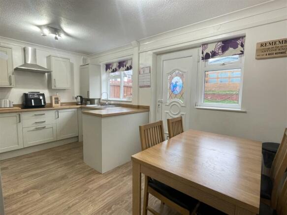 Dining Kitchen