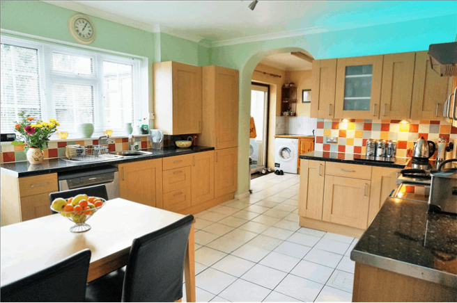 Kitchen / Breakfast