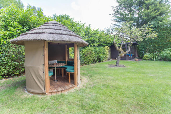 Rondavel Summer House