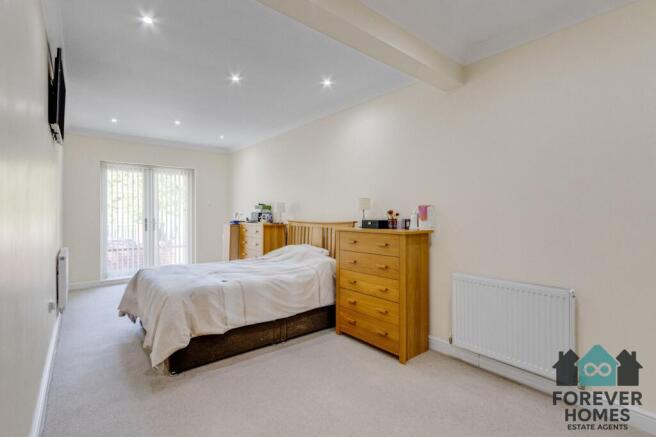 3 bed Detached Bungalow for sale Image 8