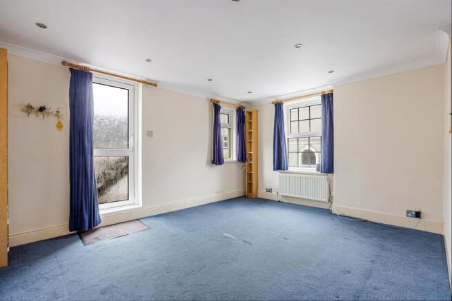 Albion Court, Fore Street photo 4
