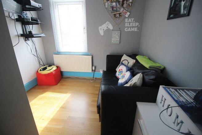 Photo 9