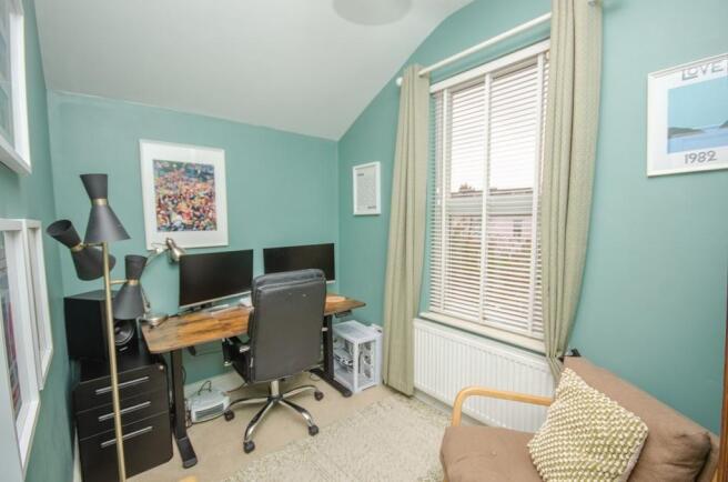 Bedroom 4.jpg
