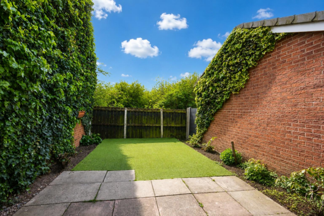 3 bed Detached for sale Image 11