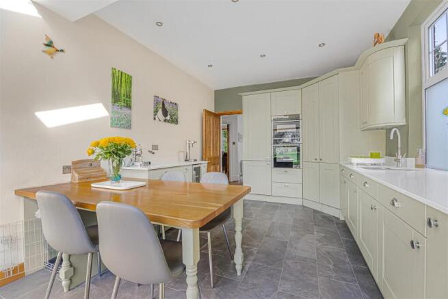 Kidmore Road, Caversham, Reading photo 4