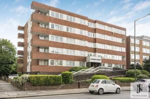 Flat 17, 190 Regent Court, Ballards Lane, Finchley, London N3 2NQ