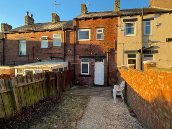 2 bed Terraced for sale Image 7