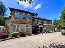 Flat 12, Deepdene, Midanbury Lane, Southampton SO18 4TQ