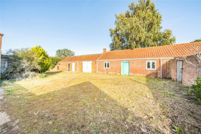 Outbuildings With PP