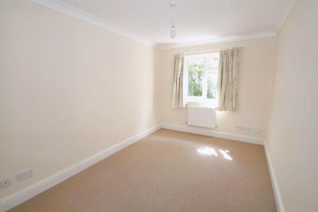 GLEBE CLOSE