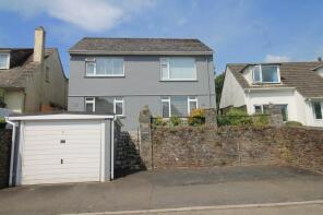 Flat 2, Danehurst, Bay View Road, Looe PL13 1JW