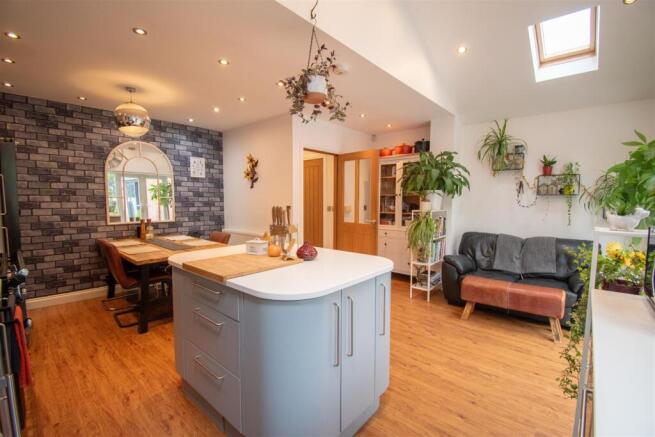 Photo 17-04-2026, 13 21 03.jpg