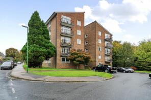 19, Bourns Court, Ayshe Court Drive, Horsham RH13 5RL