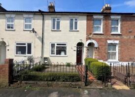 16, Donnington Gardens, Reading RG1 5LY