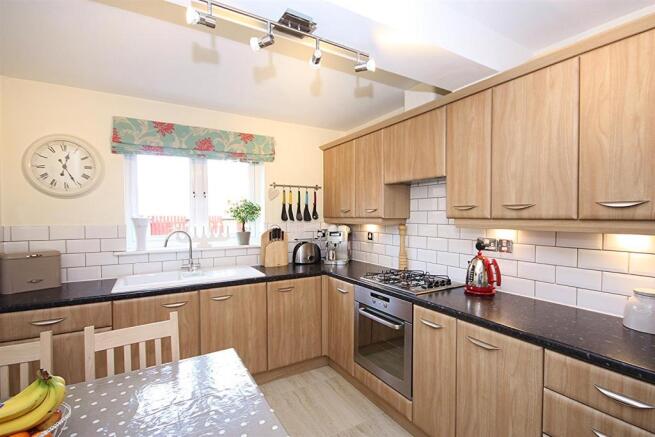 BREAKFAST KITCHEN