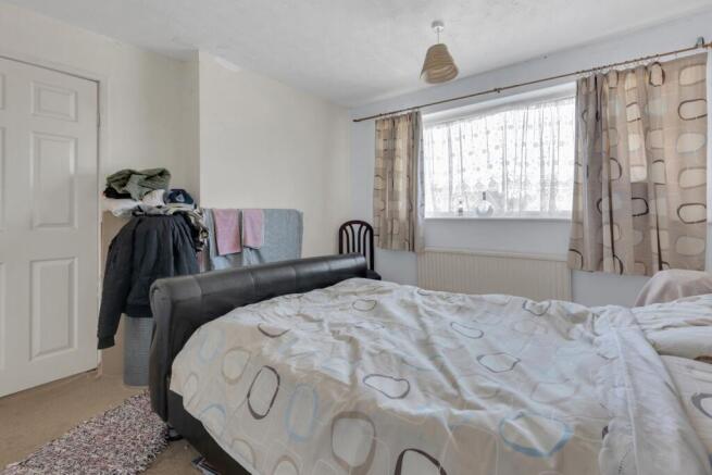 3 bed Semi-Detached for sale Image 8
