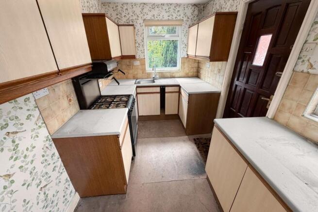 3 bed Semi-Detached for sale Image 8
