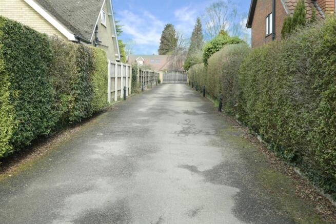 driveway.JPG