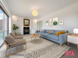 Corner House, The Ridgeway, Nettlebed, Henley-on-thames RG9 5AN
