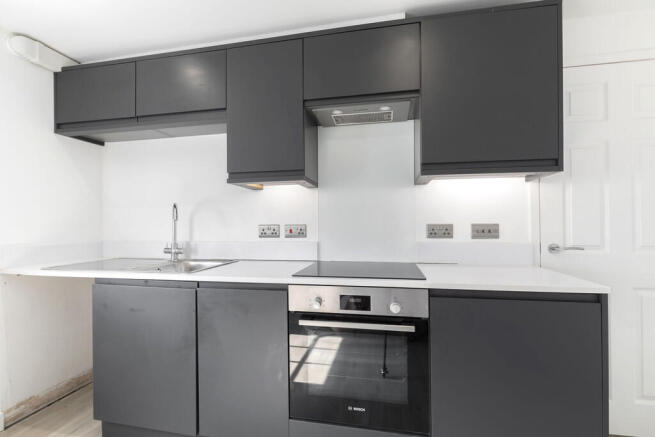 Flat 3, 10E-04