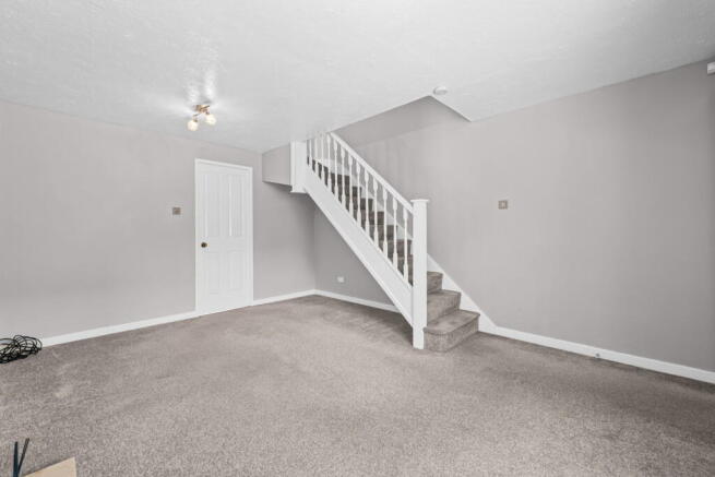 2 bed Semi-Detached for sale Image 4