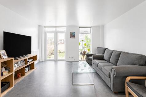 Willow Tree Close, Earlsfield, London, SW18
