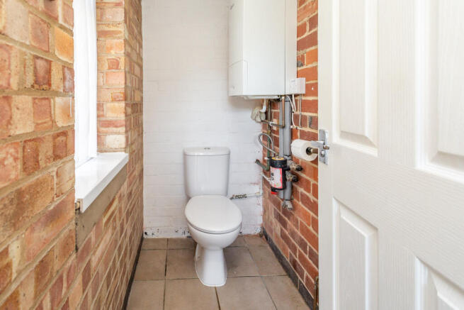 downstairs wc