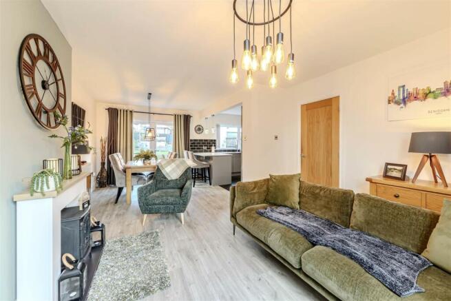 Open Plan Lounge Dining and Kitchen Space