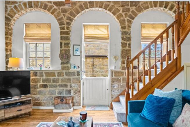 Feature Arched Detailing