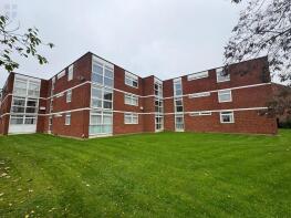 15, Ridgeway Court, Stirling Avenue, Aylesbury HP20 1ED