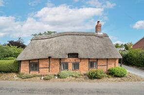 Lilac Cottage, Fryern Court Road, Fordingbridge SP6 1LZ