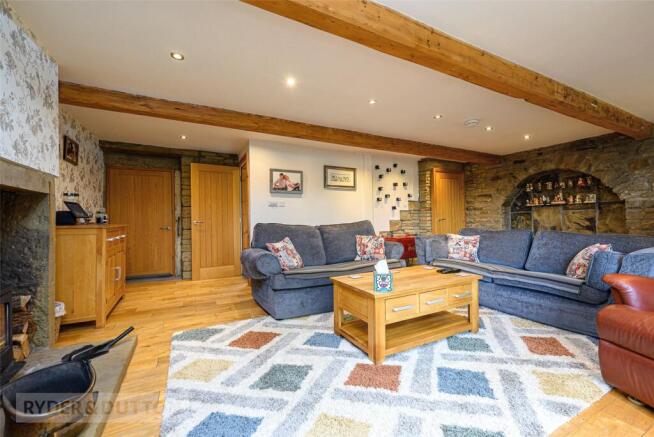 3 bed Detached for sale Image 7