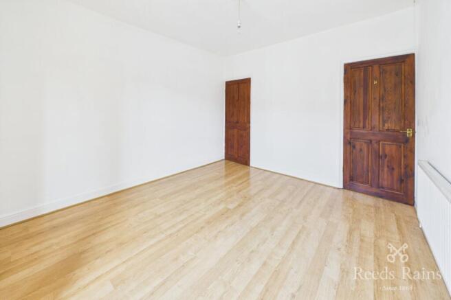 2 bed Terraced to rent Image 8