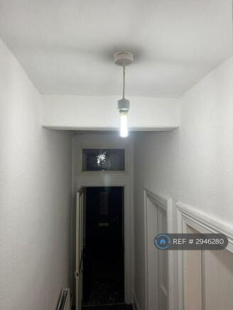 2 bed Terraced to rent Image 11