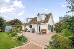 8 Anneth Lowen, Hendra Close, Helston TR13 9SS