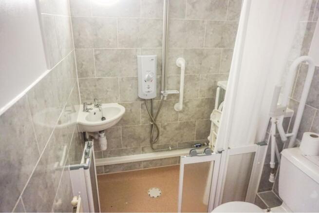Master En-suite