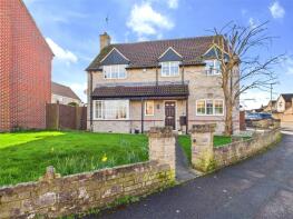 10, Arkendale Drive, Hardwicke, Gloucester GL2 4JA