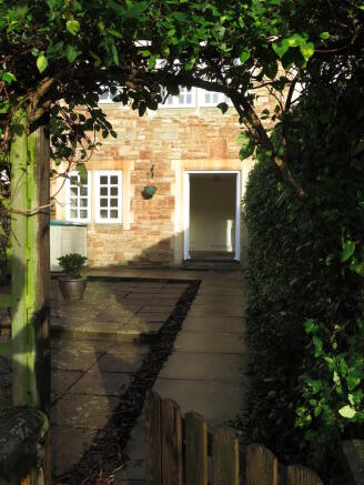 Photo 12