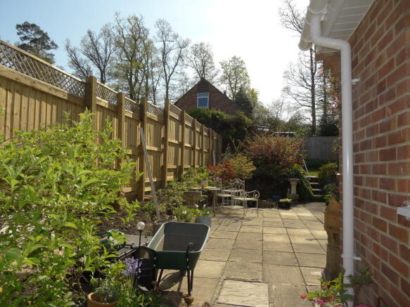 Photo 12
